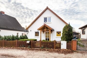 Charmantes Einfamilienhaus am Zentrum von Rehfelde, 15345 Rehfelde, Einfamilienhaus